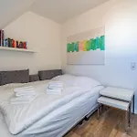 Bismarckstrasse 5a, App 15 *