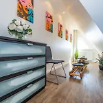 Apartment Bismarckstrasse 5a, App 15