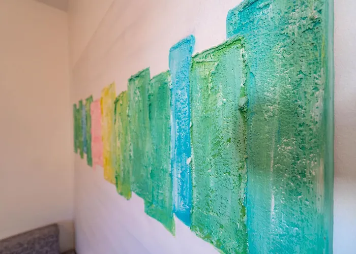 Bismarckstrasse 5a, App 15 *